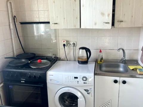 квартира за адресою Зодчих вул., 62