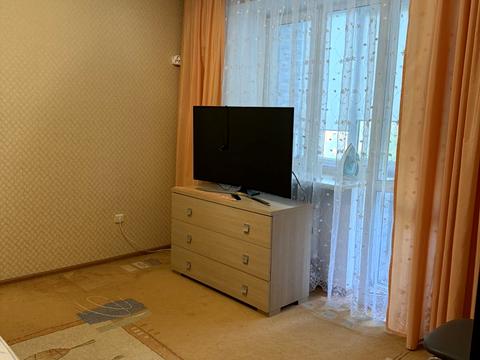 квартира за адресою В'ячеслава Чорновола вул. (), 3