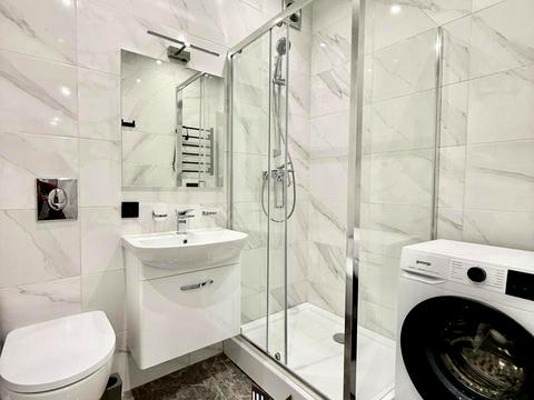 квартира за адресою Боголюбова вул., 33
