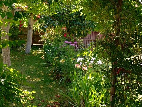 будинок за адресою Центральна вул. (Пролетарська), 79/80