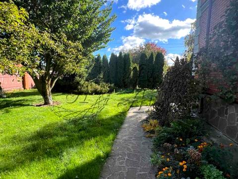 будинок за адресою Янтарна вул.