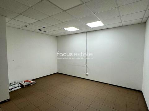 комерційна за адресою Київ, Берестейський просп. (Перемоги), 67