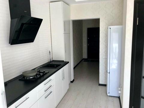 квартира за адресою Дмитра Луценка вул. (Крейсера "Аврора"), 12