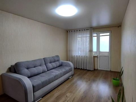 квартира за адресою Академіка Заболотного вул., 21