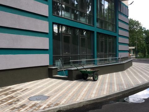 комерційна за адресою Митрополита Василя Липківського вул. (Урицького), 37-В