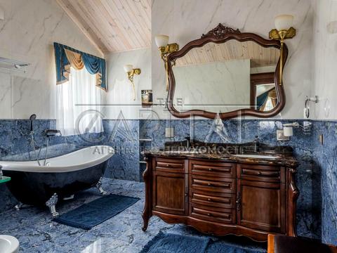 будинок за адресою Світанкова