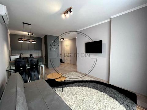 квартира по адресу Любомира Гузара просп. (Космонавта Комарова), 9б