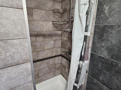 квартира за адресою Угорська вул., 2