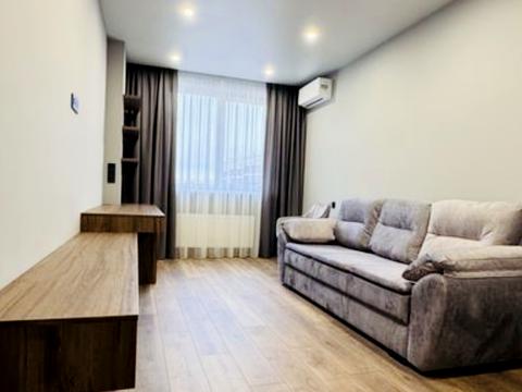 квартира за адресою Молодіжна вул., 5