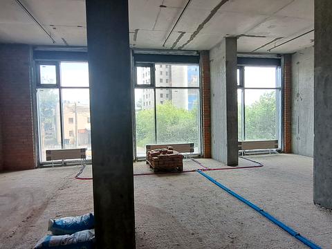 комерційна за адресою Академіка Заболотного вул., 1-Б