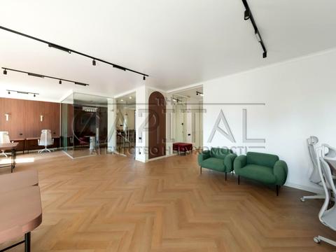 коммерческая по адресу Ивана Мазепы ул. (Январского Восстания), 3