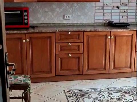 будинок за адресою Вишнева вул.