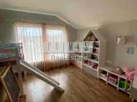 будинок за адресою 3-тя Будівельників вул.