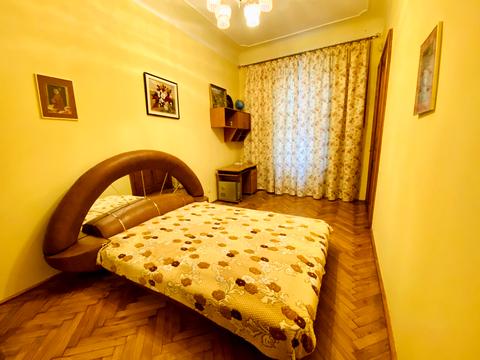 квартира по адресу Поповича ул., 7