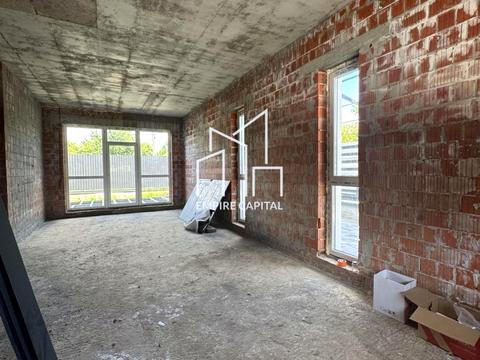 дом по адресу Степана Бандеры ул.