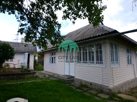 будинок за адресою Середній пров.
