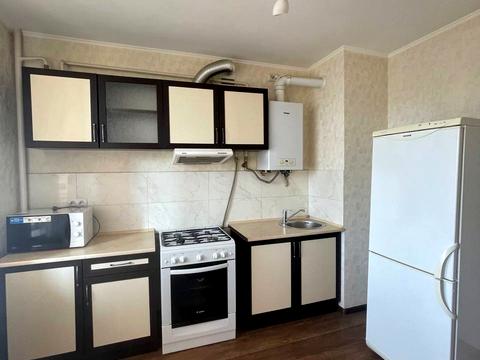 квартира за адресою Братів Міхновських вул. (Московська), 32б