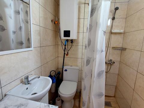 квартира за адресою Абрикосова, 40
