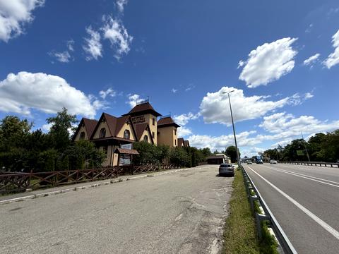 комерційна за адресою Берестейський просп. (Перемоги), 8-А