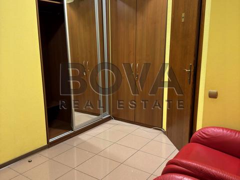 комерційна за адресою Круглоуніверситетська вул., 2/1-Б