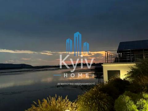 будинок за адресою набережна