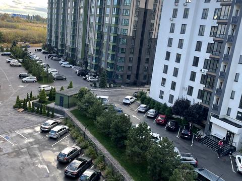 квартира по адресу Героев Небесной Сотни просп., 16/28