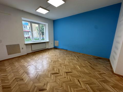 коммерческая по адресу Переяславская ул., 19