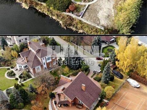 будинок за адресою Вишнева вул.