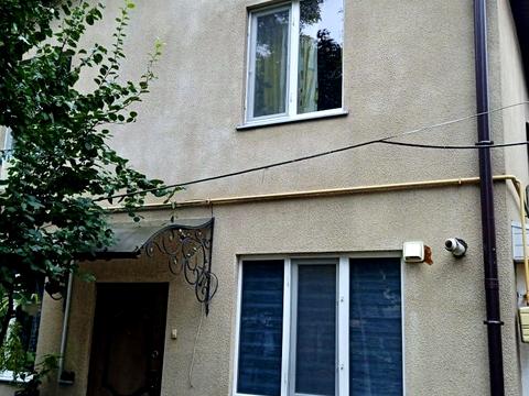 будинок за адресою Люстдорфська дорога вул., 18
