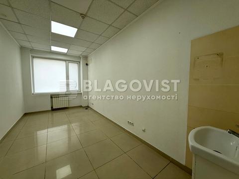 комерційна за адресою Сирецька вул., 49