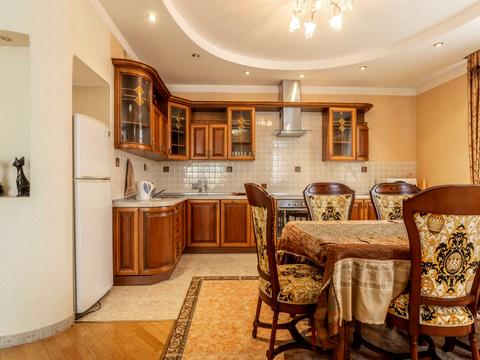 квартира за адресою Василя Тютюнника вул. (Анрі Барбюса), 16