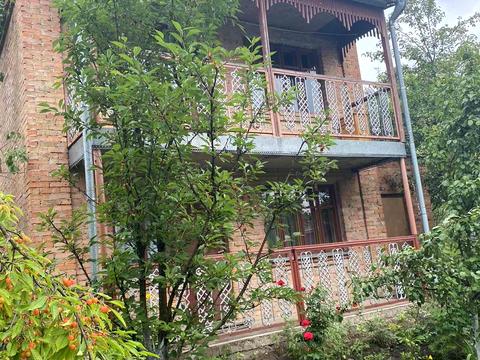 будинок за адресою Яблунева вул., 57