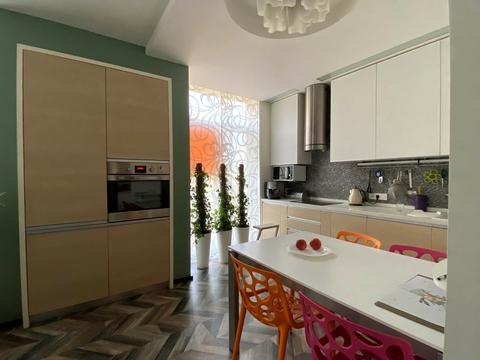 квартира за адресою Регенераторна вул., 4