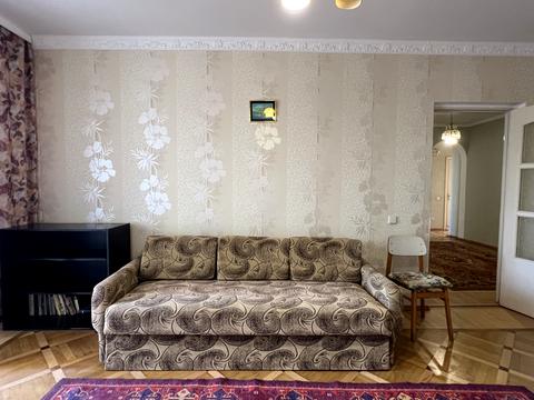 квартира по адресу Червоной Калины просп. (Владимира Маяковского), 77