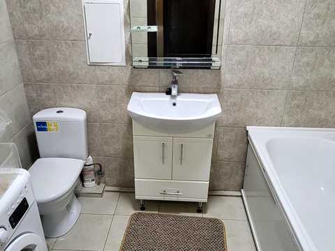квартира за адресою Вишнева вул., 25