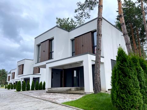 будинок за адресою с. Лебедівка, Набережна вул.