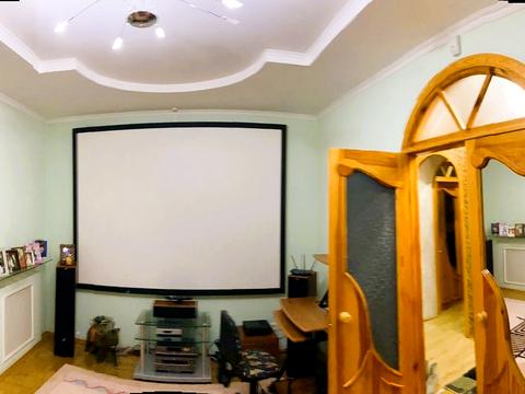 квартира за адресою Пилипа Орлика вул. (Паризької Комуни), 1