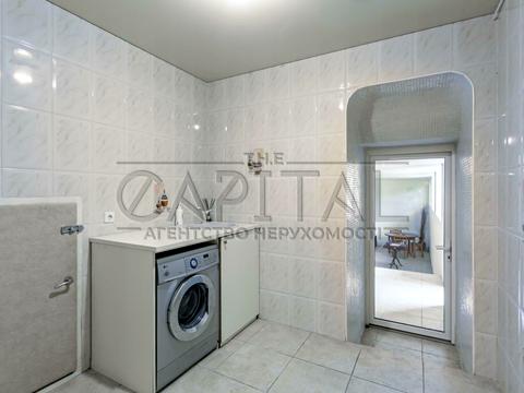 дом по адресу Столичне Шосе