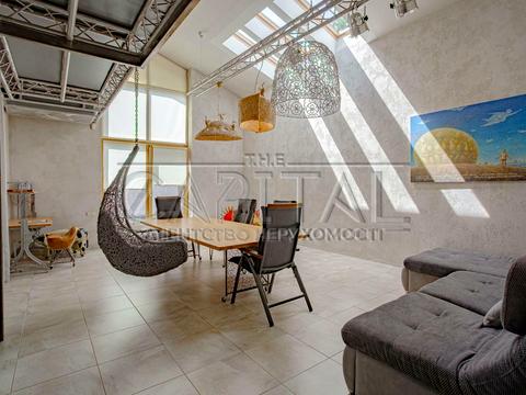 будинок за адресою Богатирська вул., 30а