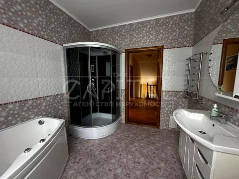 будинок за адресою Зоряна