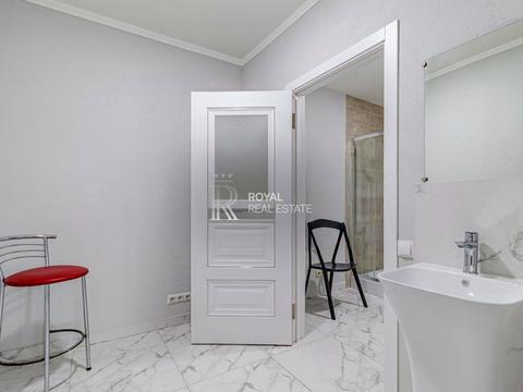 комерційна за адресою Володимира Самійленка вул. (Холмогорська), 17