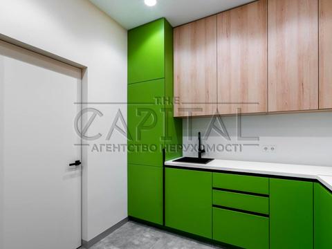 коммерческая по адресу Кловский спуск, 7a