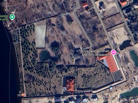 ділянка за адресою Центральна вул.