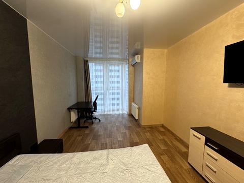 квартира по адресу Драгоманова, 2а