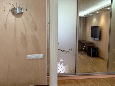 квартира за адресою Грушевського вул. (Цюрупи), 5