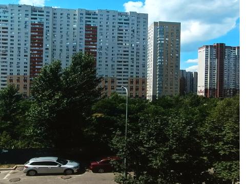 квартира за адресою Софії Русової вул., 7-Г