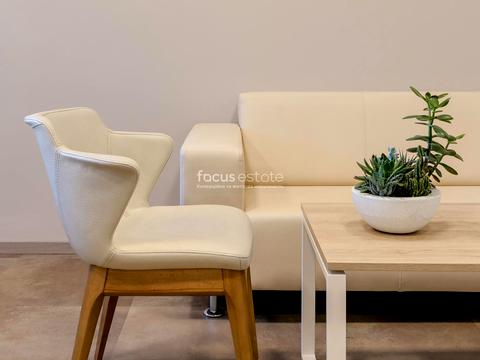 комерційна за адресою Борщагівська вул., 154