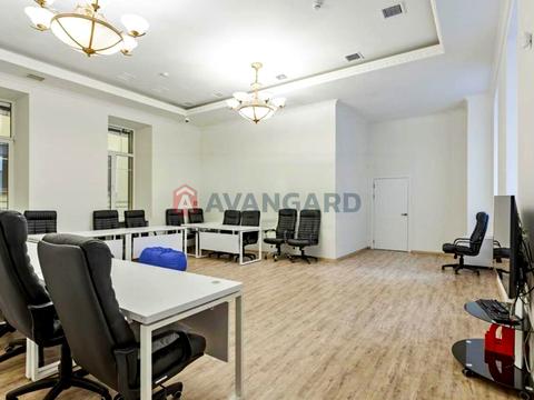 комерційна за адресою Контрактова пл., 10