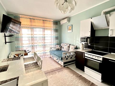 квартира за адресою Сім'ї Кульженків вул. (Петра Дегтяренка), 31-А
