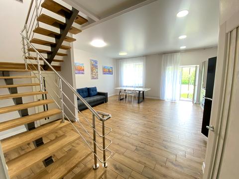 будинок за адресою Лятошинського вул. (Дунаєвського), 1б